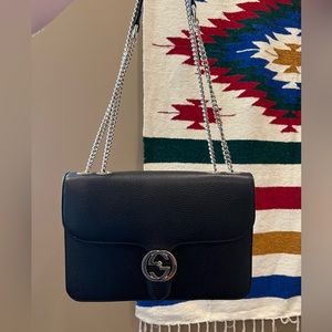 Gucci Interlocking Gs Shoulder Bag - Black - Medium - Just like new